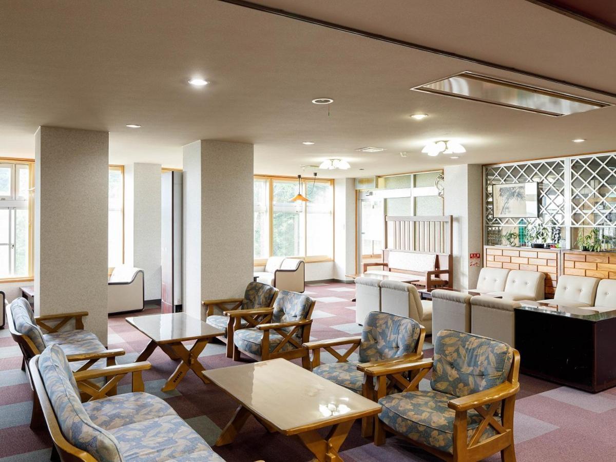 Hotel Iwasuge Yamanouchi  Extérieur photo